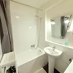 Brochant Batignolles شقة باريس